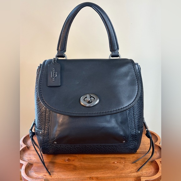 Coach Faye Black Leather Convertible Backpack Crossbody Satchel F30525 Like New - Picture 3 of 17